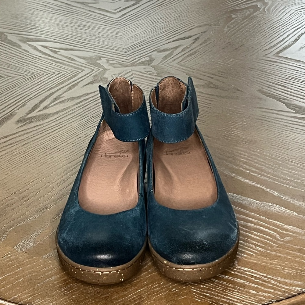 Dansko Blue Leather Shoes